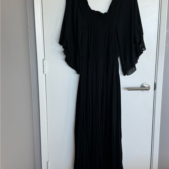 Black Ruffled Button-Down Dress - Picture 8 of 8